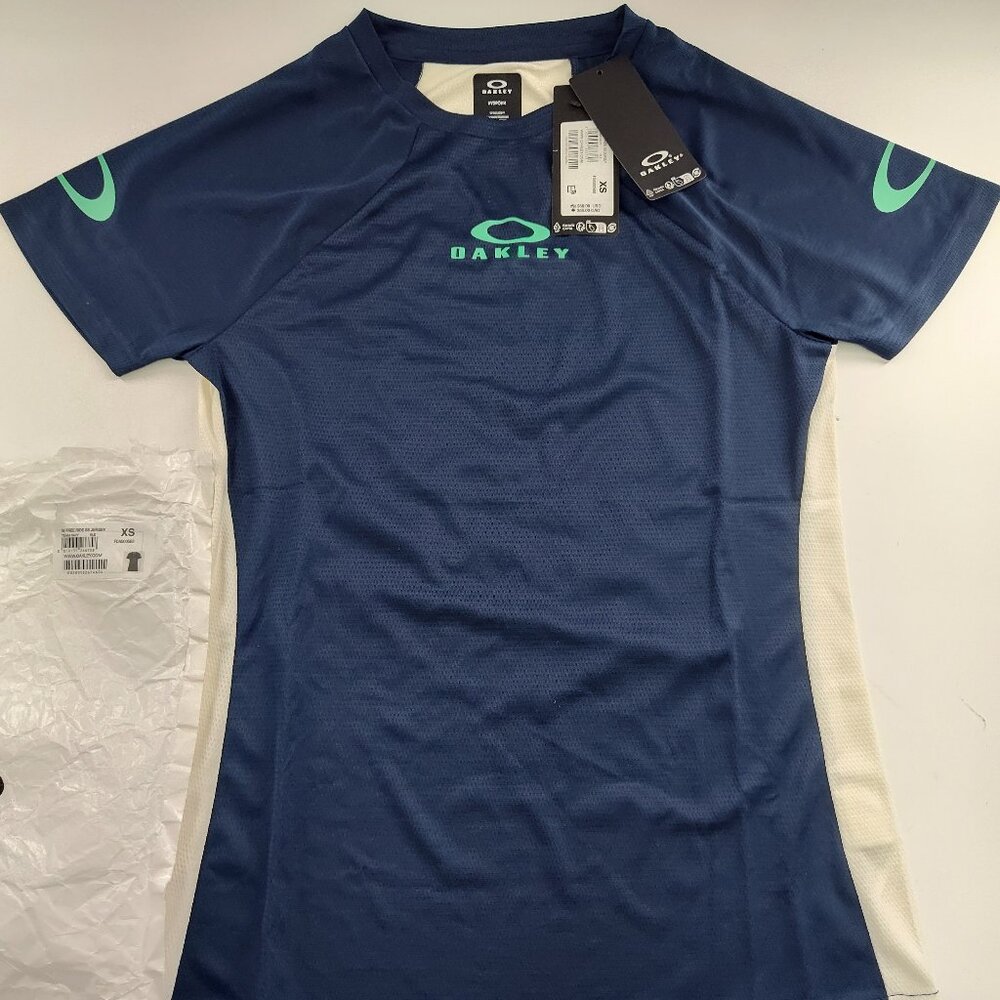  Oakley Women's Free Ride SS Jersey Size XS Navy/off white    P#107@CMK
